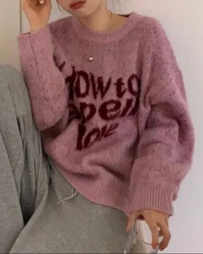 How to spell love sweater (2 Colours)