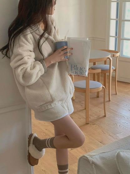 (LIMITED STOCK) Fleece Teddy Sweatshirt