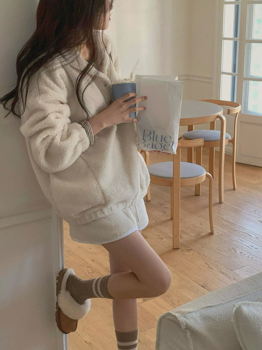 (LIMITED STOCK) Fleece Teddy Sweatshirt