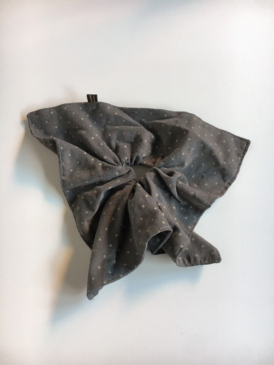 (XMAS PRESENT)  Half-Tight Square Scrunchie