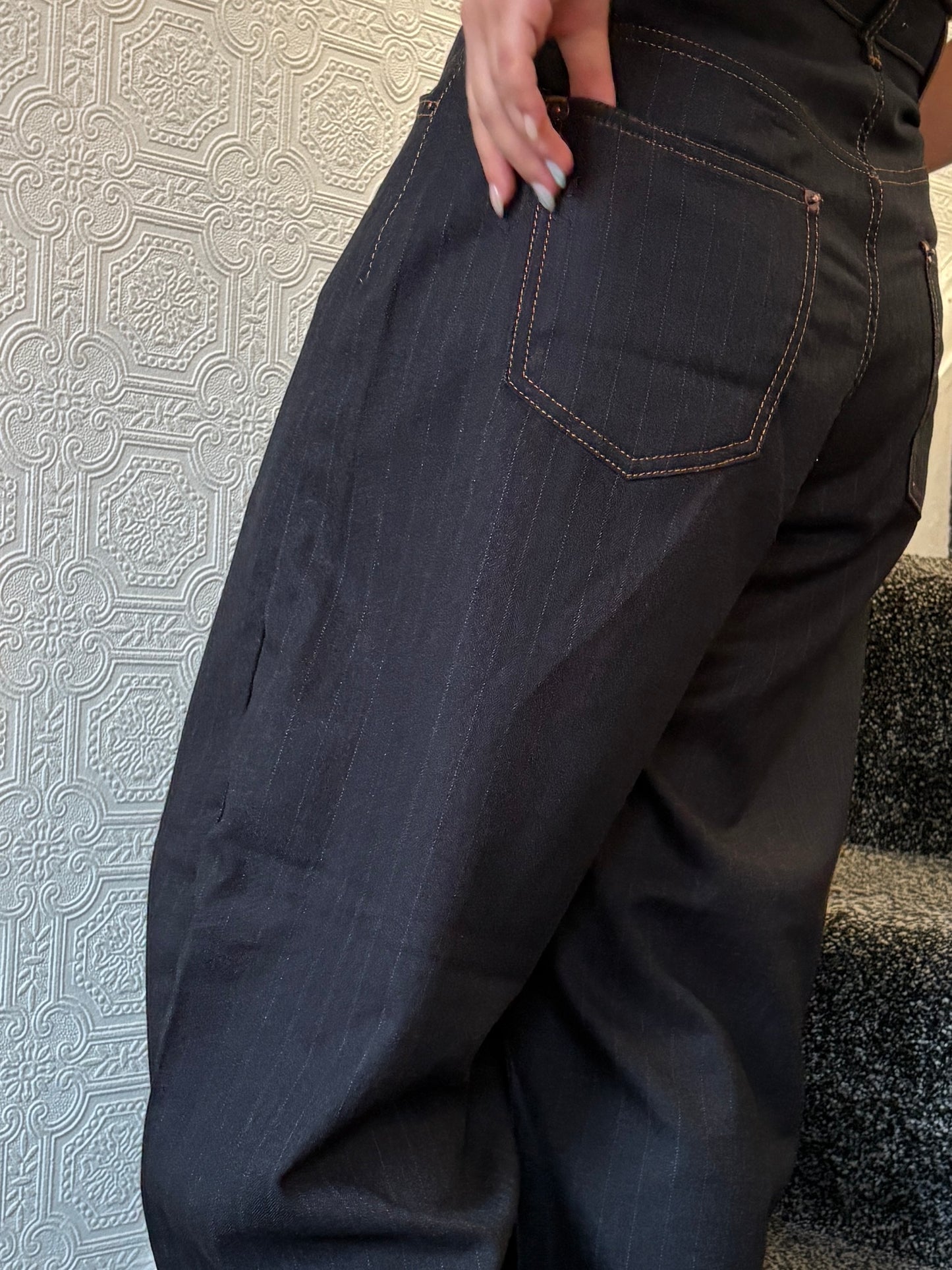 Wide Lightweight Denim Stripe Slacks (All Season)