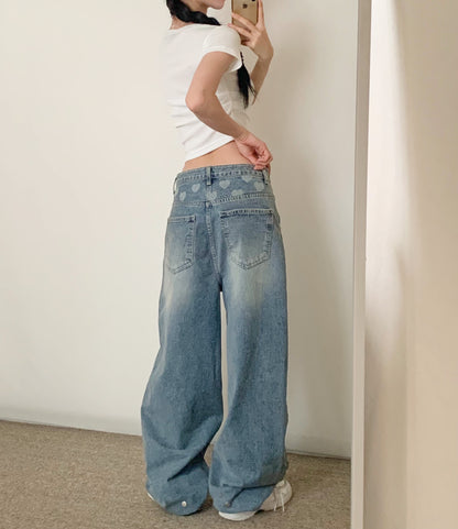 (Preorder) Heart snap loose wide light wash jeans