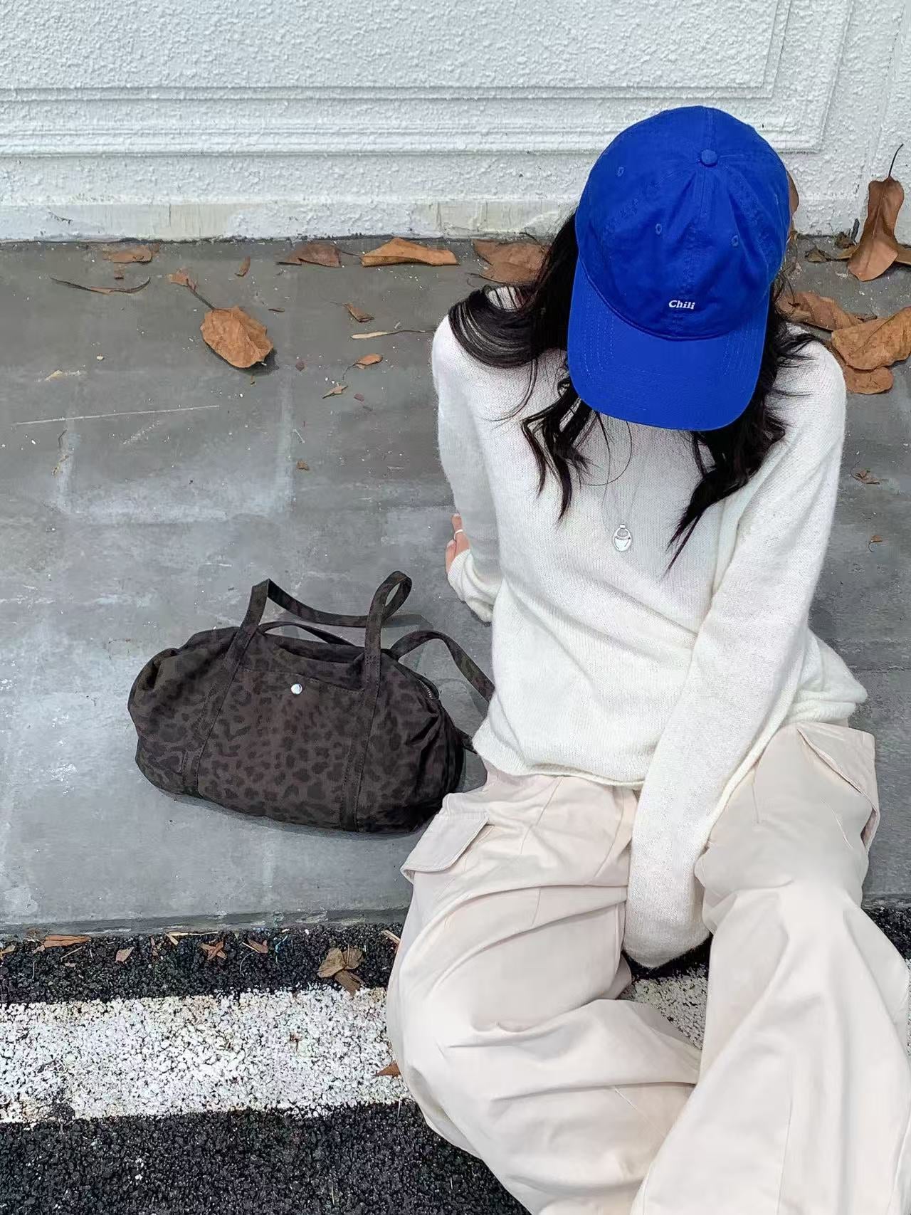 (BF NEW IN) Cozy Leopard Print Shoulder Bag