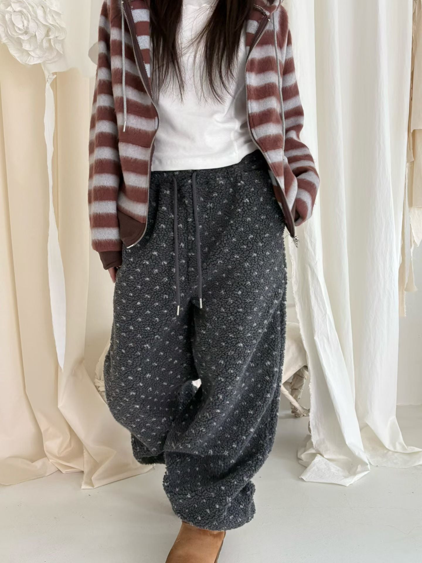 (DEC NEW) Heart Dumble Fur Pants