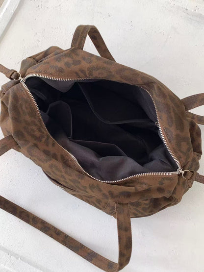 (BF NEW IN) Cozy Leopard Print Shoulder Bag