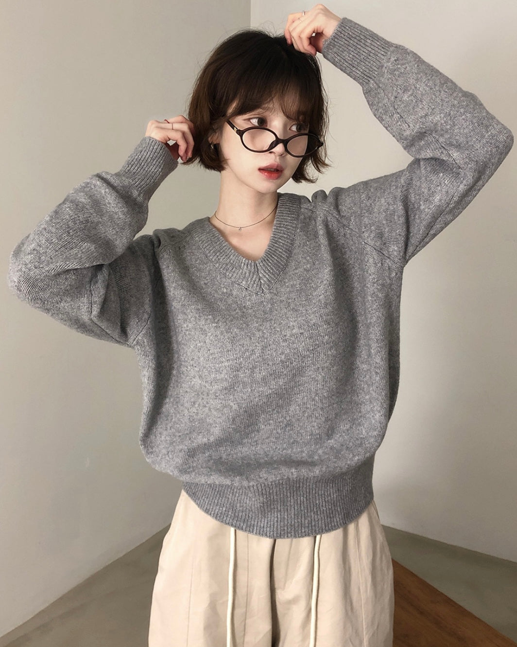 V neck Wool Blend Spring knitwear