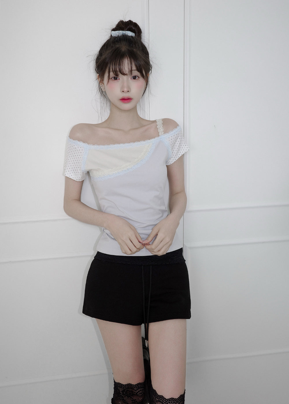 [Zanne] Brand Made Coguette Lace Sagging Folding Shorts (3 Colours)