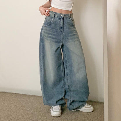 (Preorder) Heart snap loose wide light wash jeans