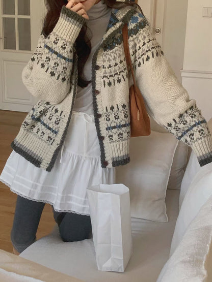(BF NEW IN) Nordic Pattern Cardigan with Hood