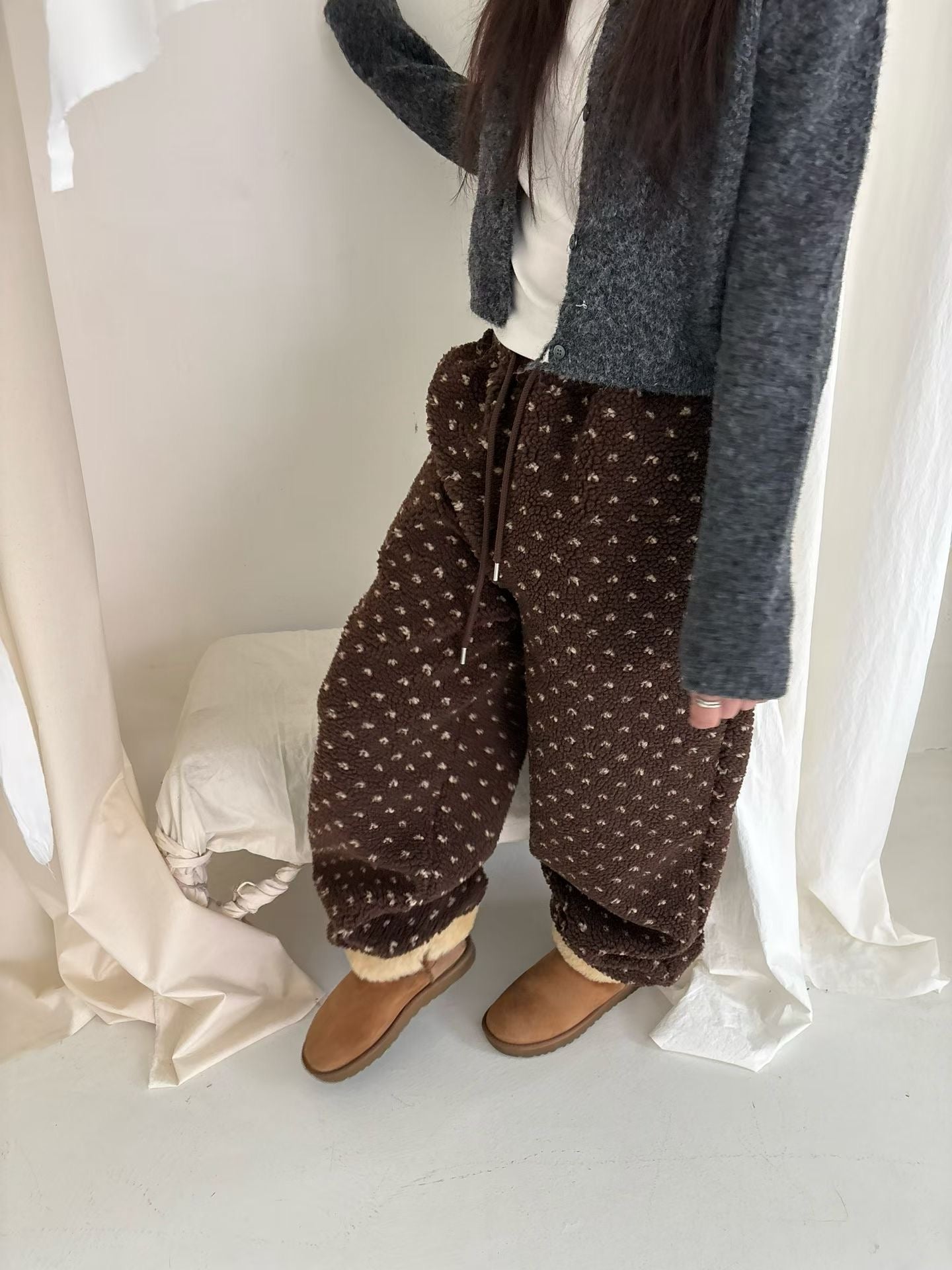 (DEC NEW) Heart Dumble Fur Pants