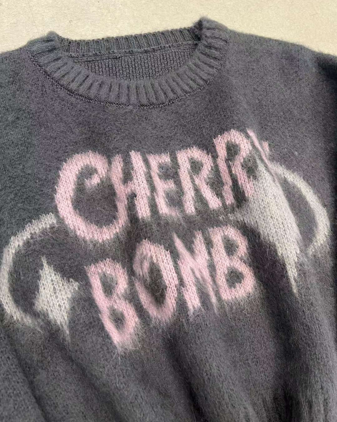 (DEC NEW) Round Neck Cherry Bomb Short Brush Knit