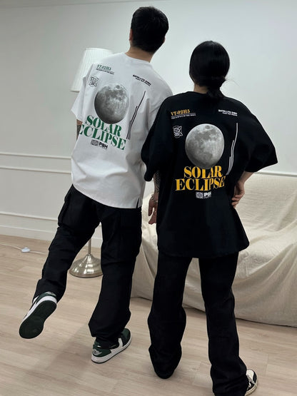 P8H Unisex Oversized Moon Graphic Short Sleeve T Shirt (Couple T Recommended!!)