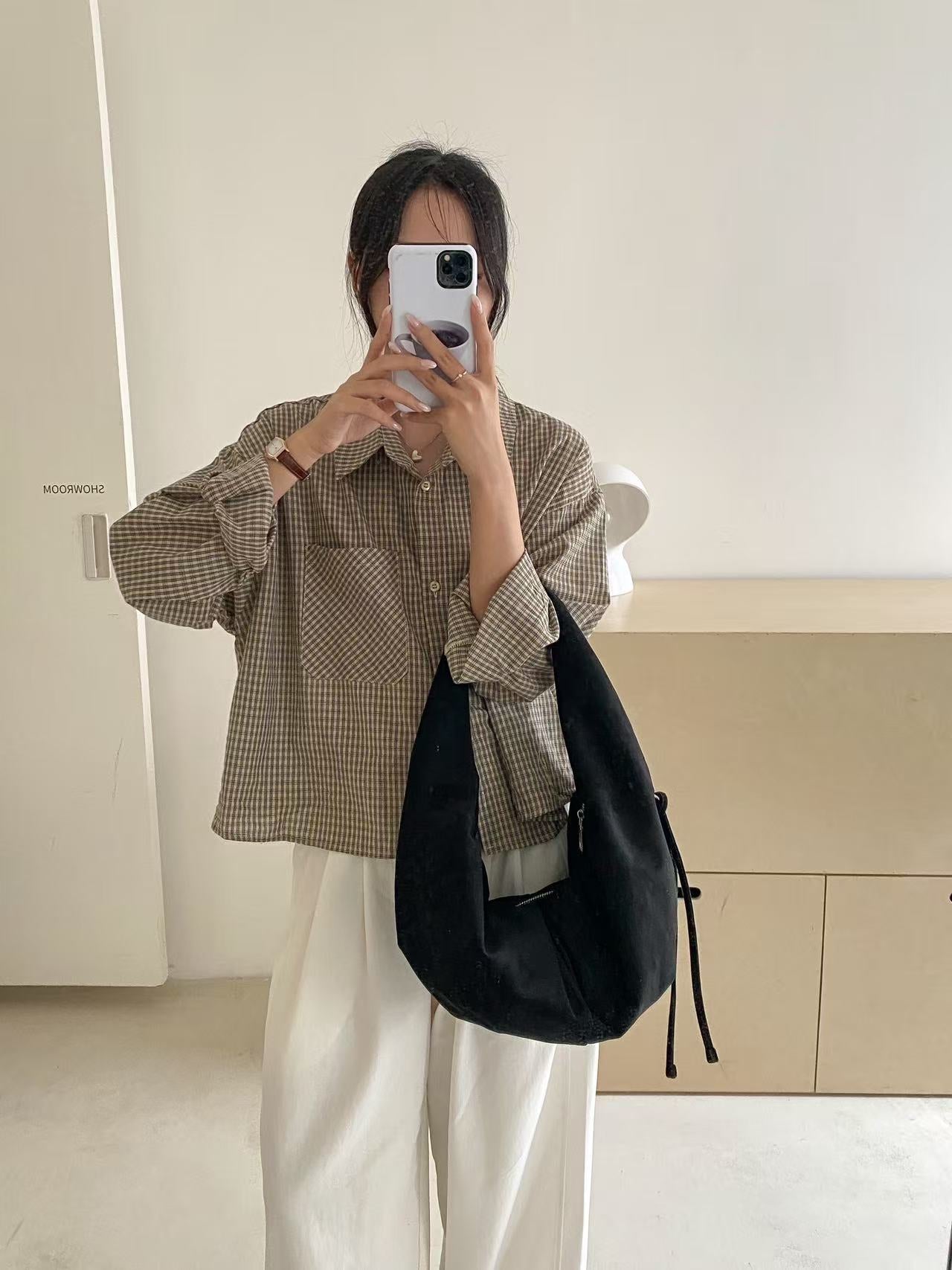 (BF NEW IN) Winter Croissant Ring bag