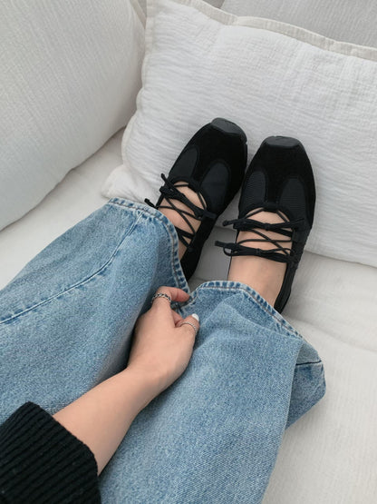 Ribbon Mood Sneakers (Black)