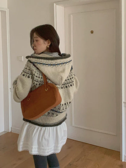 (BF NEW IN) Nordic Pattern Cardigan with Hood