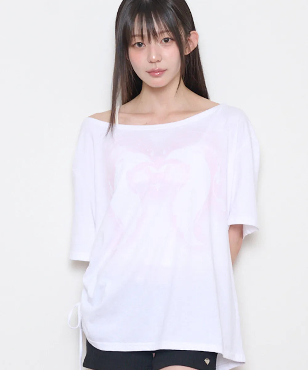 Musinsa Sale till 23/6! [ILLIGO] Seoljin's Pick Saeso Angel Off-shoulder T-shirt (2 Colours)