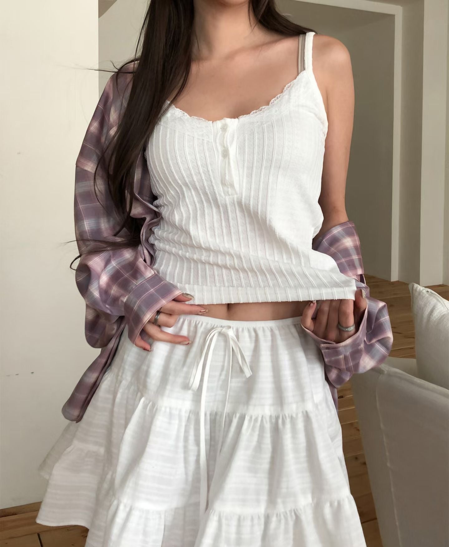 (Popular!!) Spring Sleeveless Lace Basic Tank Top