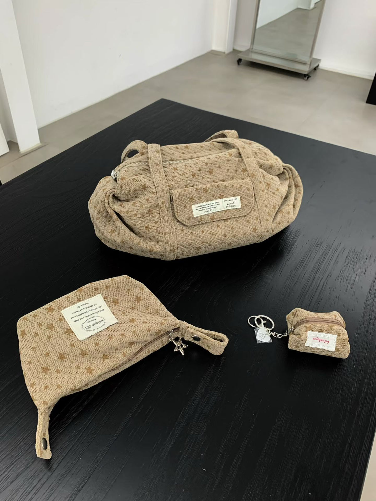 26FW Wish Earphone Bag (4 Colours)
