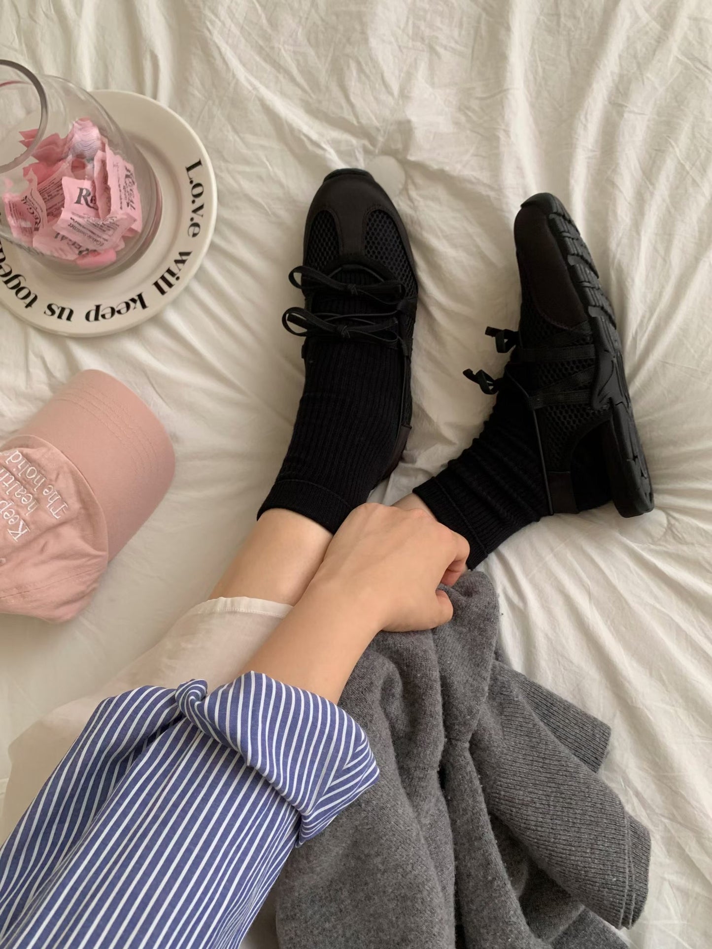Mood Sneakers Sandals (Black)