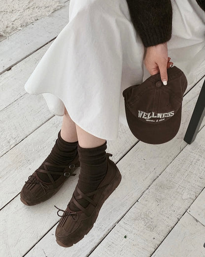 Fringe Ribbon Sneakers (Brown)