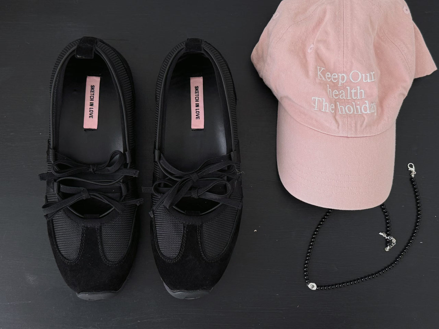 Ribbon Mood Sneakers (Black)