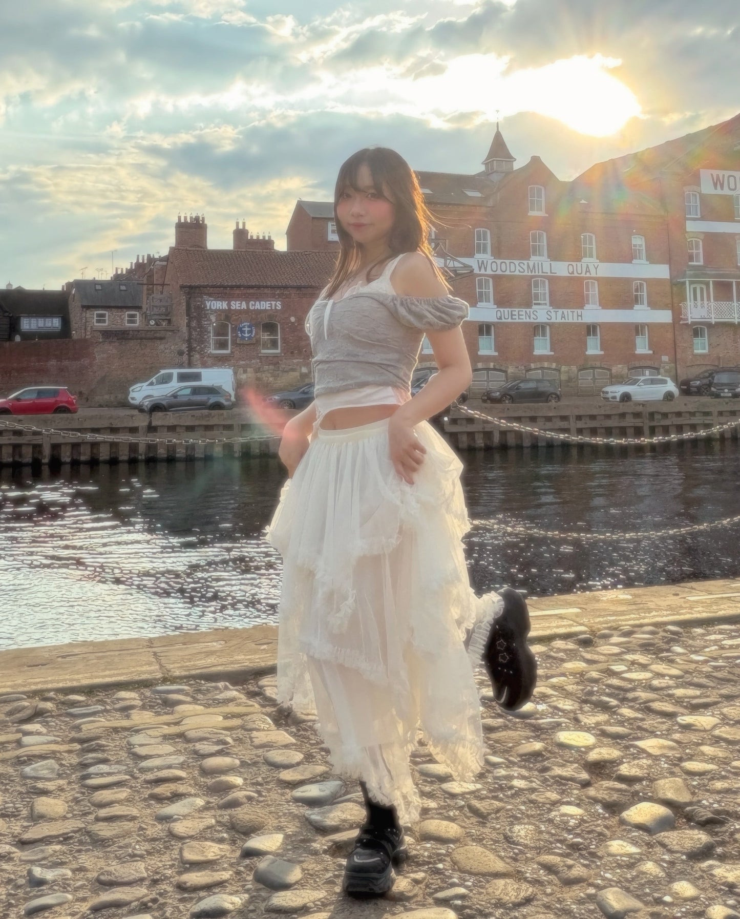 Lace Chiffon Unique Long Skirt (2 Colours)