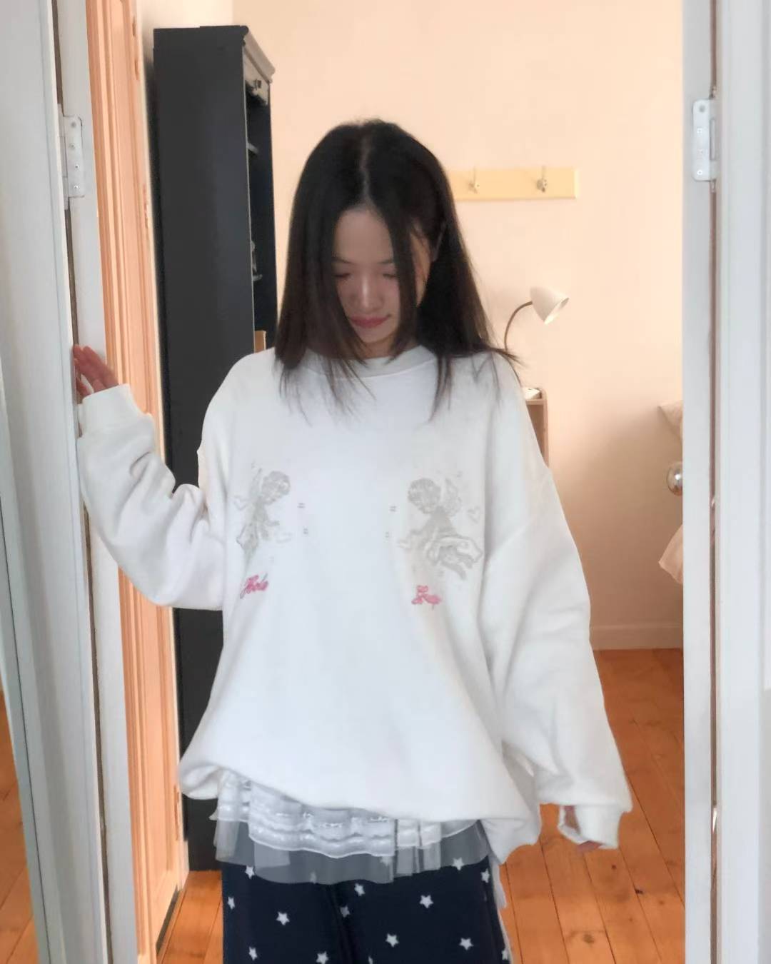 (DEC NEW) Cupid embroidered fleece-lined winter sweatshirt
