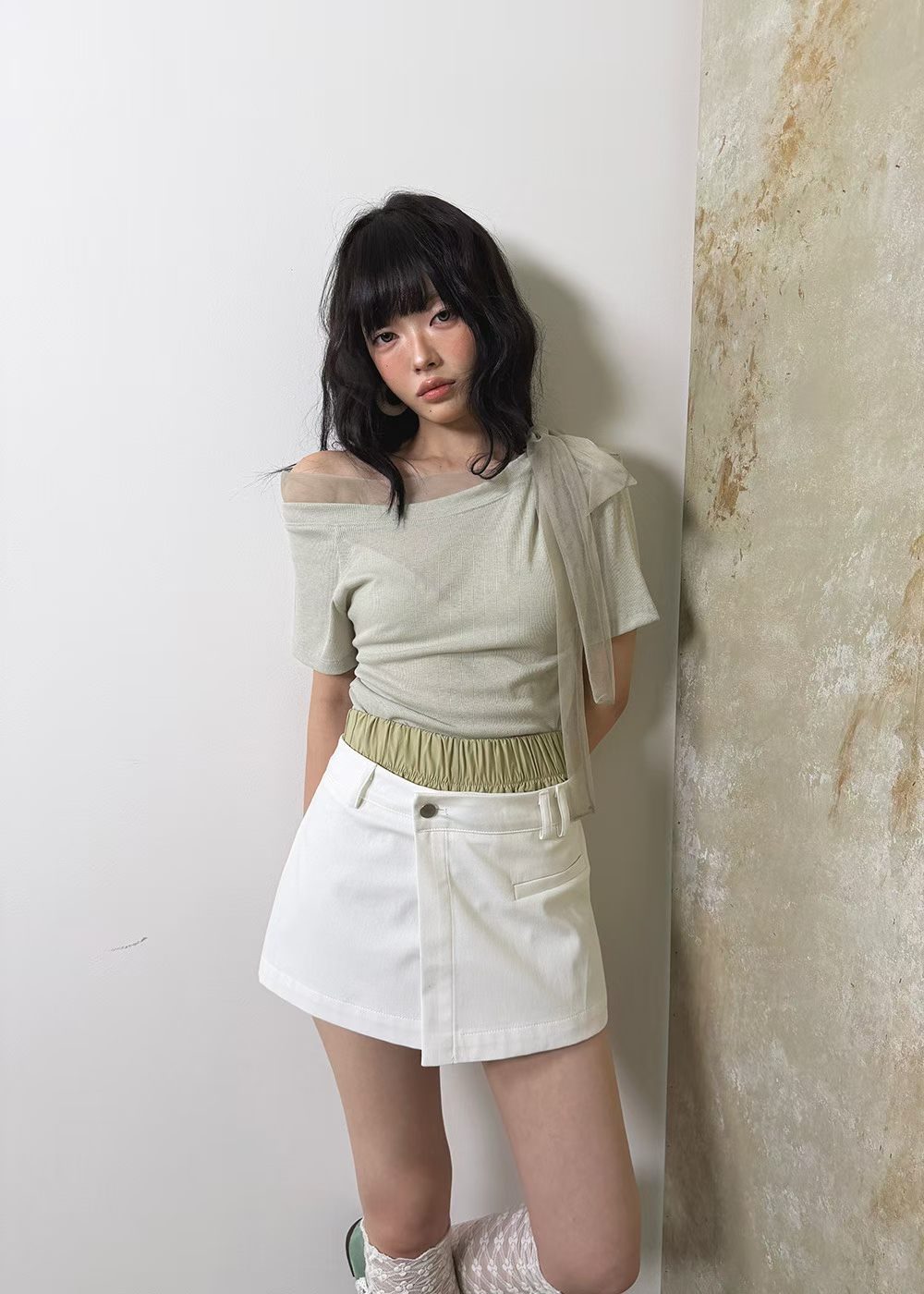 High End Mesh Asymmetrical Bow Off Shoulder Top(2Colours)
