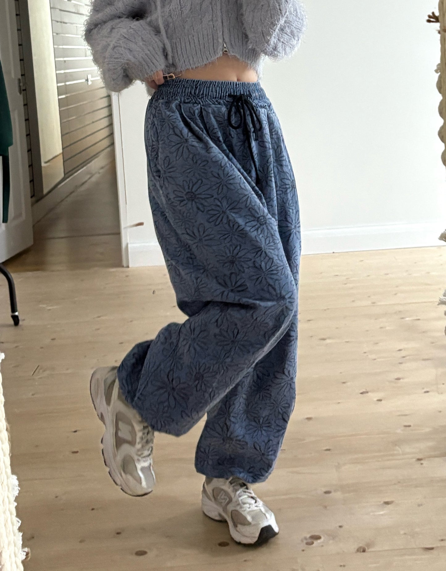 Unisex Floral pigment print loose-fit cotton one size pants