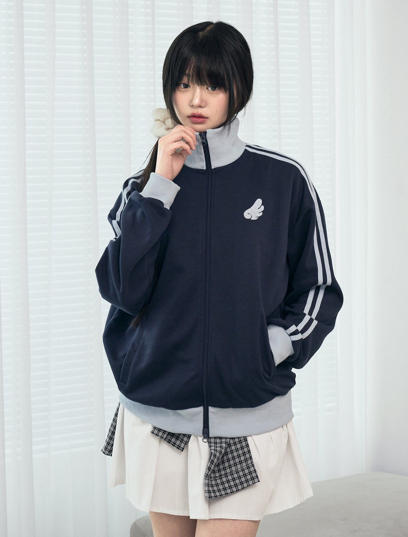 [LOOXP MADE] Angel Wings Embroidered High Neck Zip-Up Jersey