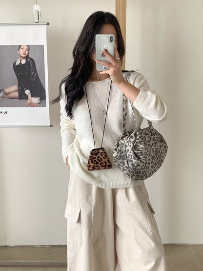 (BF NEW IN) Cozy Leopard Print Shoulder Bag