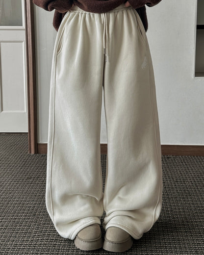 [LOOXP MADE] Sheepskin Short & Long Angel Embroidery Cut-Line Banding Wide Training Long Pants