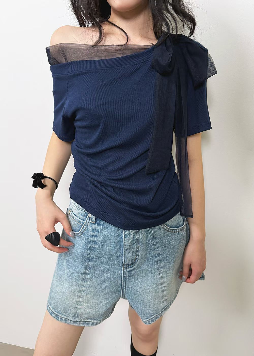 High End Mesh Asymmetrical Bow Off Shoulder Top(3Colours)