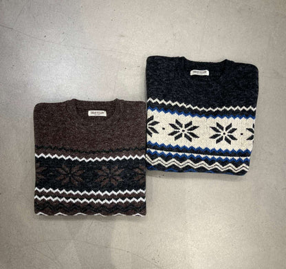 (Preorder) Unisex Snow Flower Knitwear