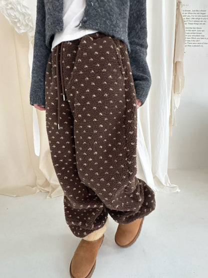 (DEC NEW) Heart Dumble Fur Pants
