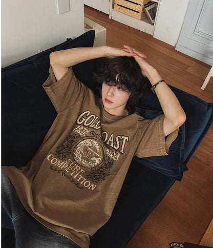 Unisex Overfit Pigment Gold Coast Short Sleeve T Shirt