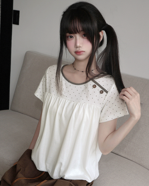 Forest Girl Dotted Pleated Blouse (2Colours)