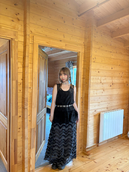 Lace CanCan Wave Skirt – Two-Tone Banded Waist with Slit (Black)