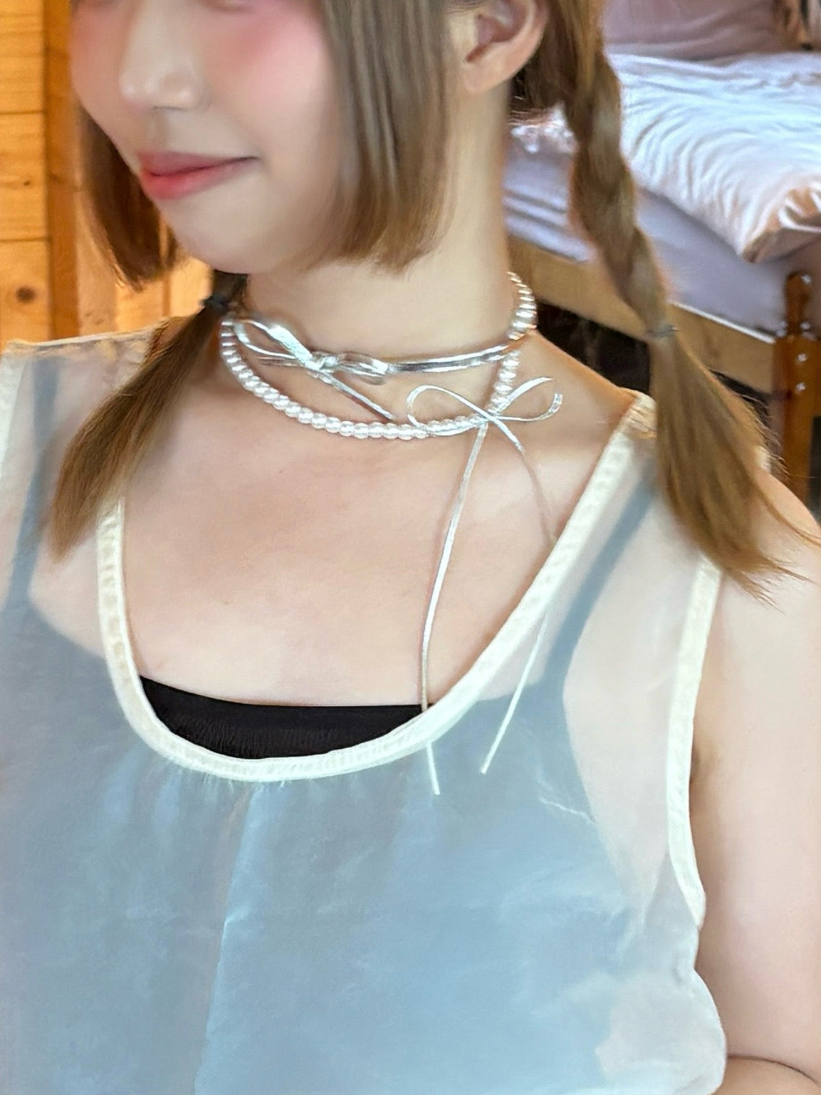 Double Ribbon Pearl Necklace