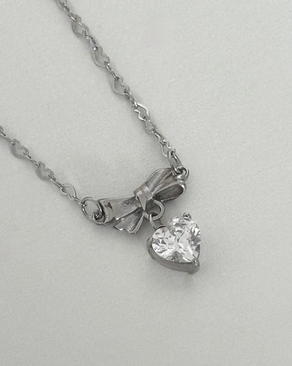 [OFUSE] 24 winter - cubic heart necklace