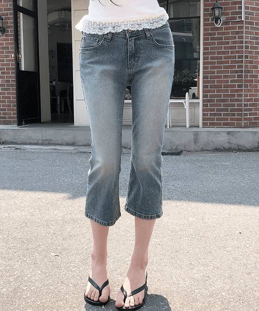 [OOTJ] Low-Rise Sheep Vintage Capri Raw Denim Pants
