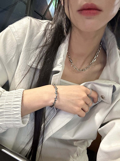 [OFUSE] Babymonster Asa & aespa Giselle pick! Thorn bangle bracelet