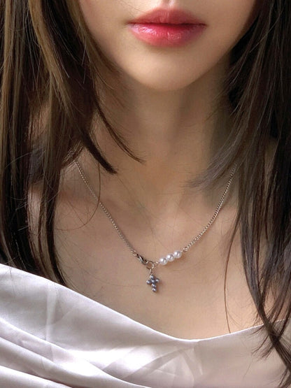 [OFUSE] Twice Mina pick!  Pearl cross necklace